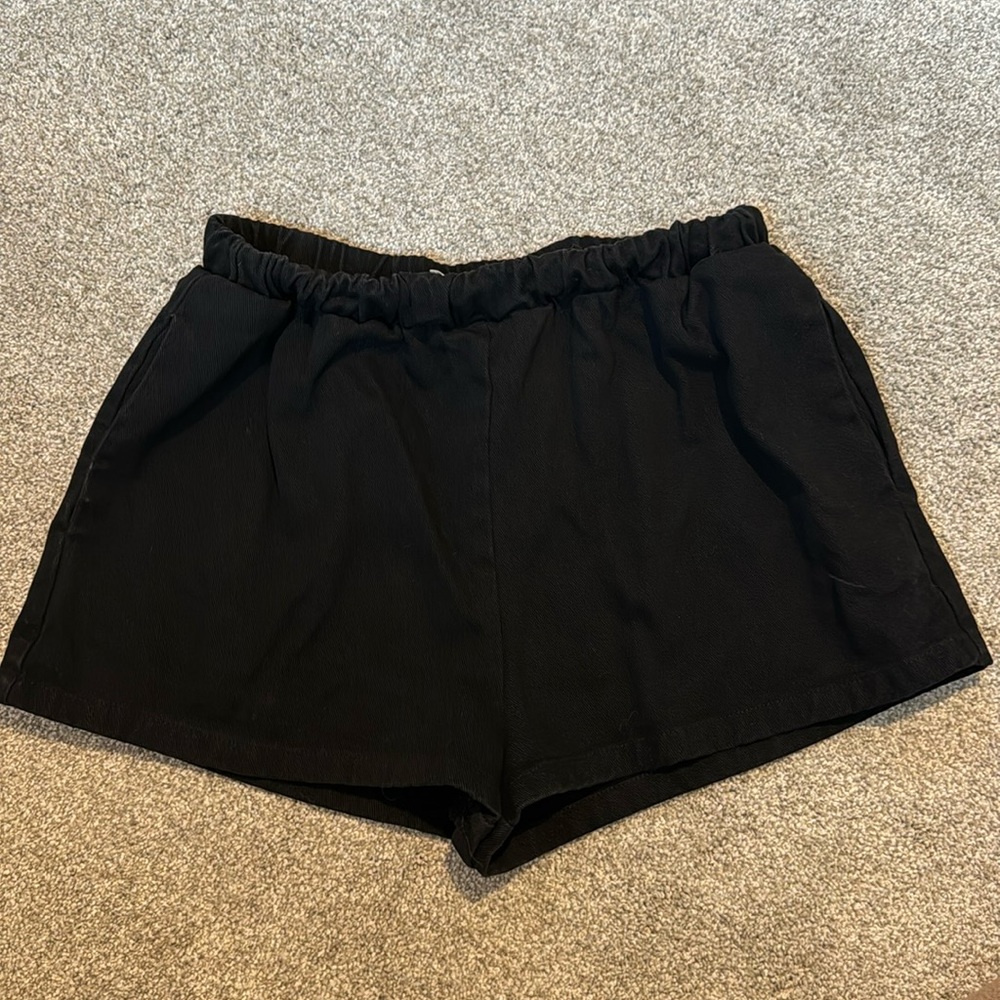 Women Size 12 Cotton Black Princess Polly Shorts (with pockets)
